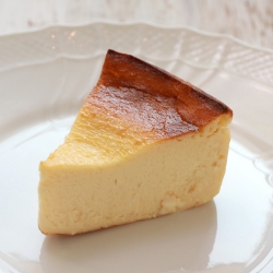 ラム酒バスクチーズケーキ